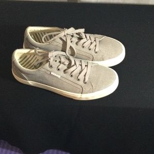 NWOT Taos Plim Soul in sage